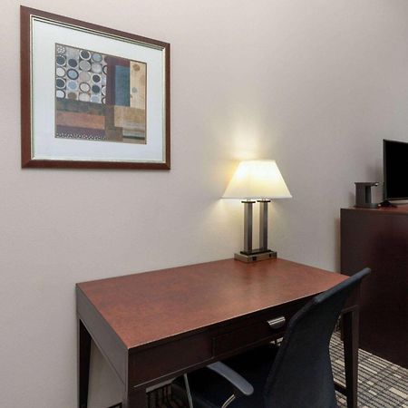 La Quinta By Wyndham Fort Worth - Lake Worth Bagian luar foto