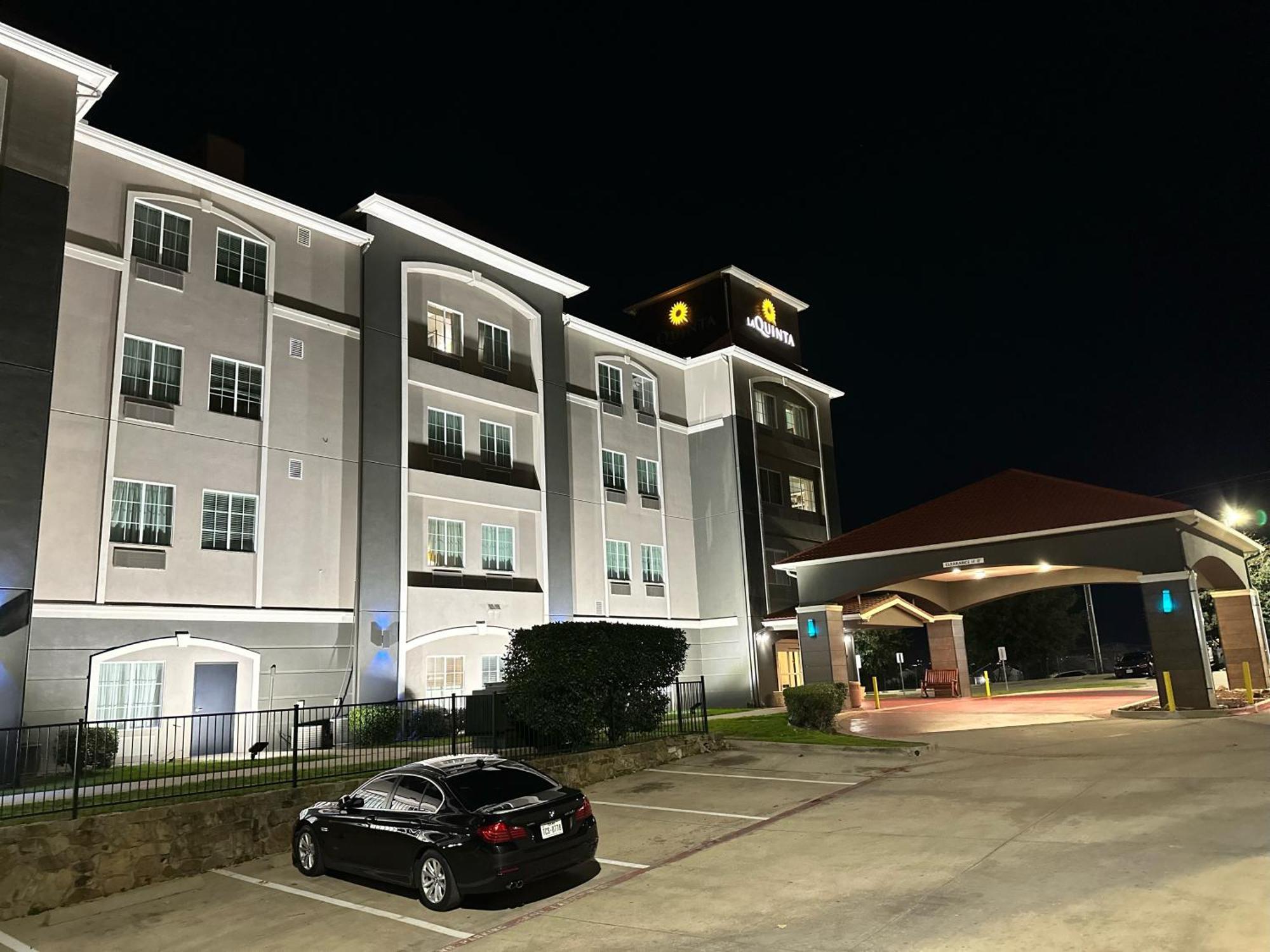 La Quinta By Wyndham Fort Worth - Lake Worth Bagian luar foto