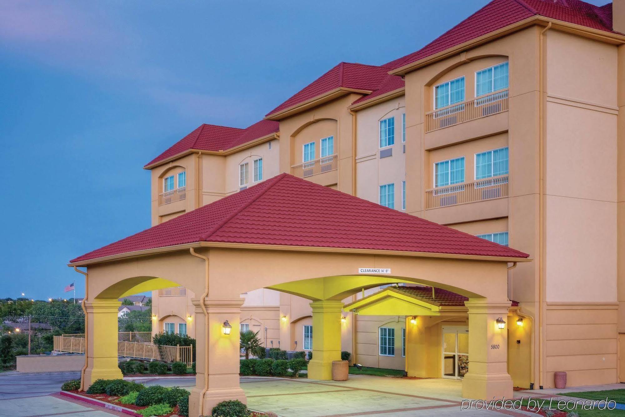 La Quinta By Wyndham Fort Worth - Lake Worth Bagian luar foto
